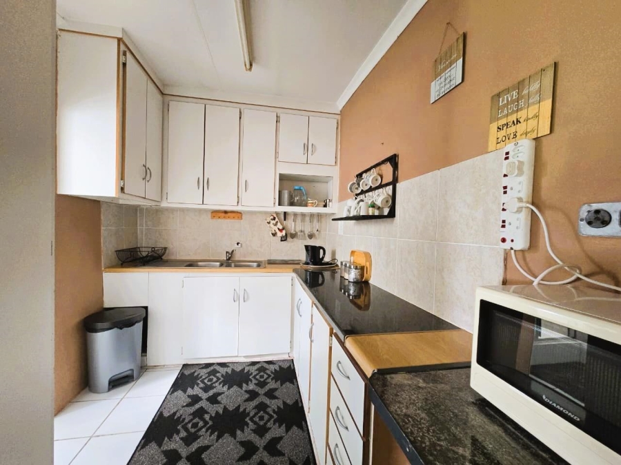 5 Bedroom Property for Sale in Hospitaalpark Free State